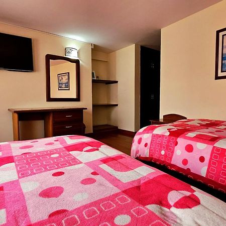 Hotel Santa Isabel 2 Іп'ялес Екстер'єр фото