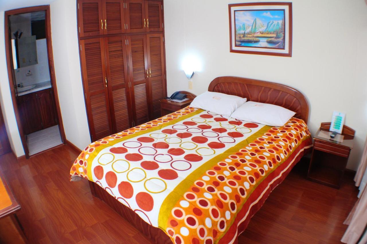 Hotel Santa Isabel 2 Іп'ялес Екстер'єр фото