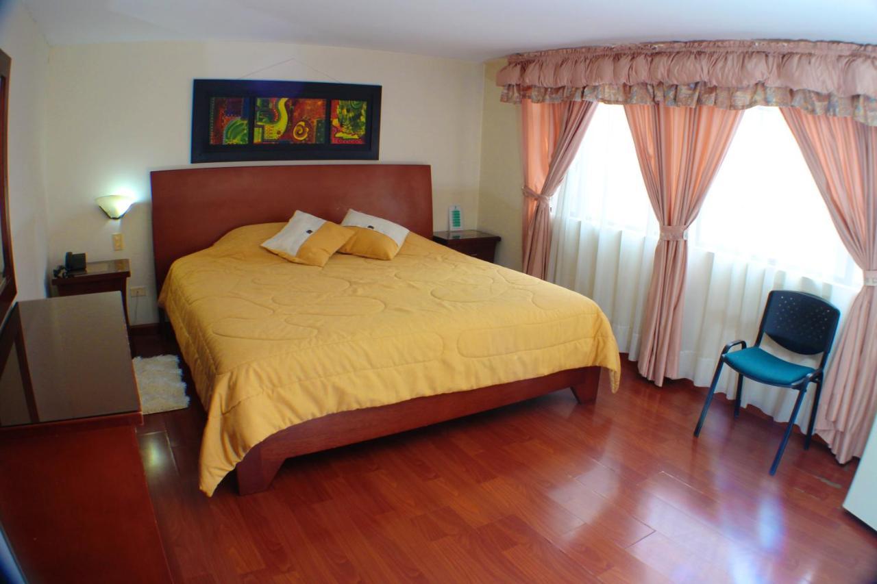 Hotel Santa Isabel 2 Іп'ялес Екстер'єр фото