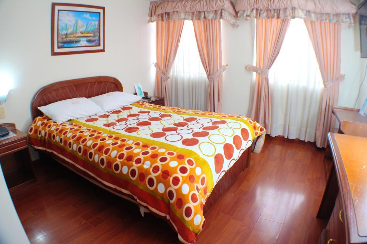 Hotel Santa Isabel 2 Іп'ялес Екстер'єр фото